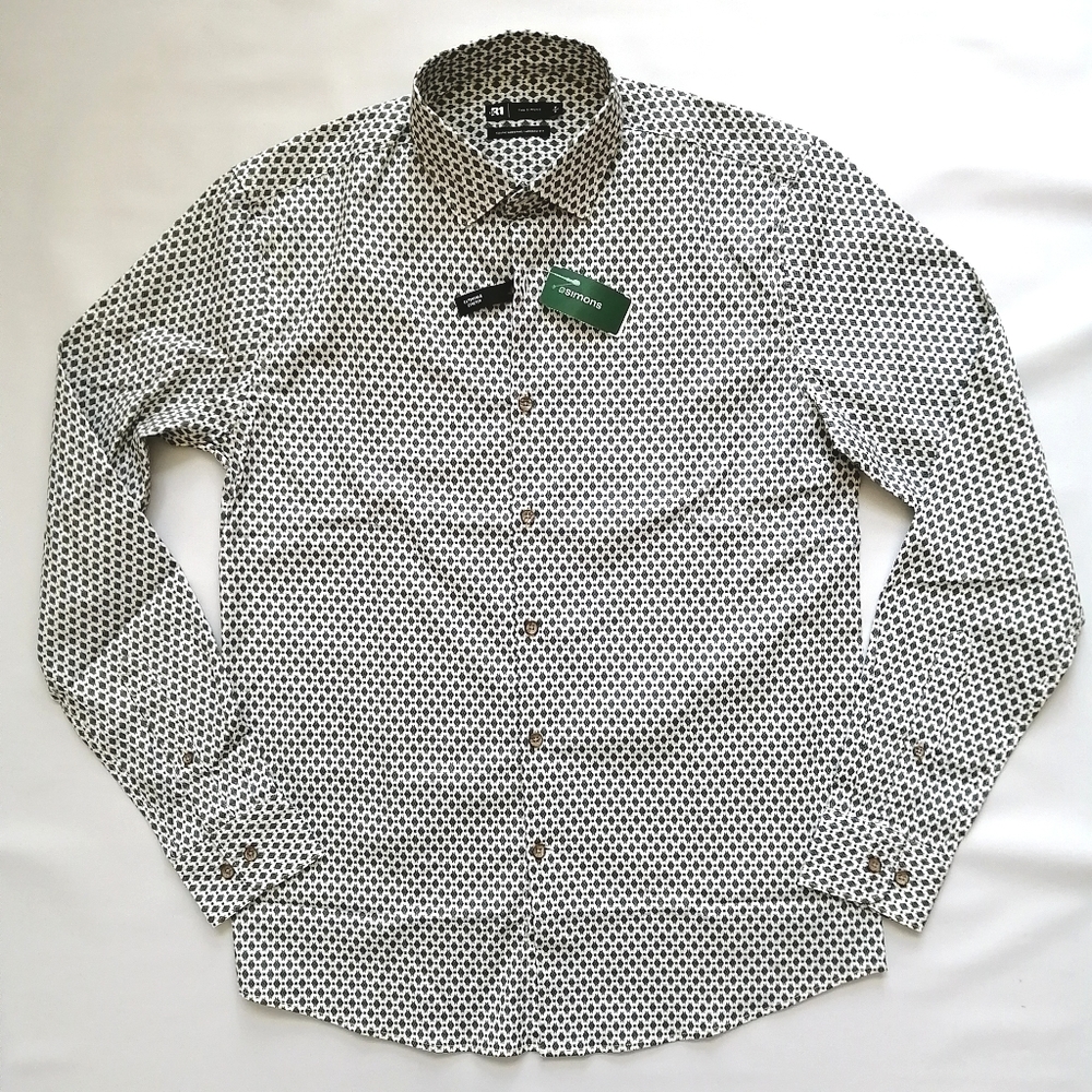 Simons Geo Diamond Shirt Small NWT